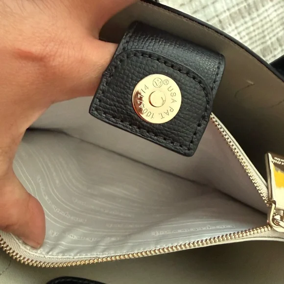 Kate Spade Suite crossbody tote - Picture 7 of 8